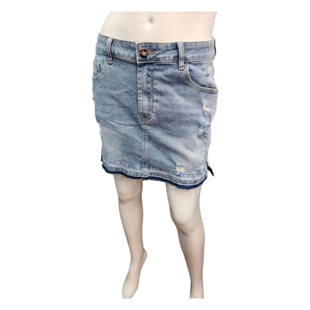 Vipones Distressed Jean Skirt Womens Size 8 Short